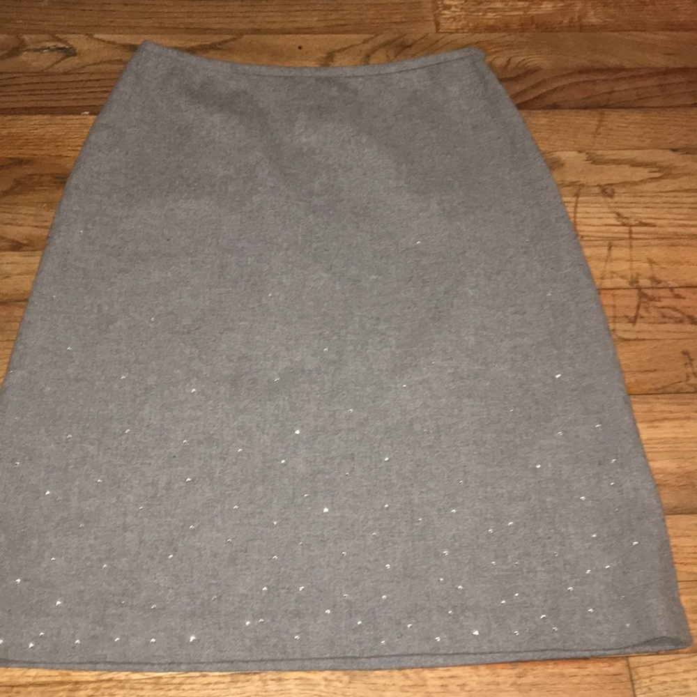 Sparkling grey skirt